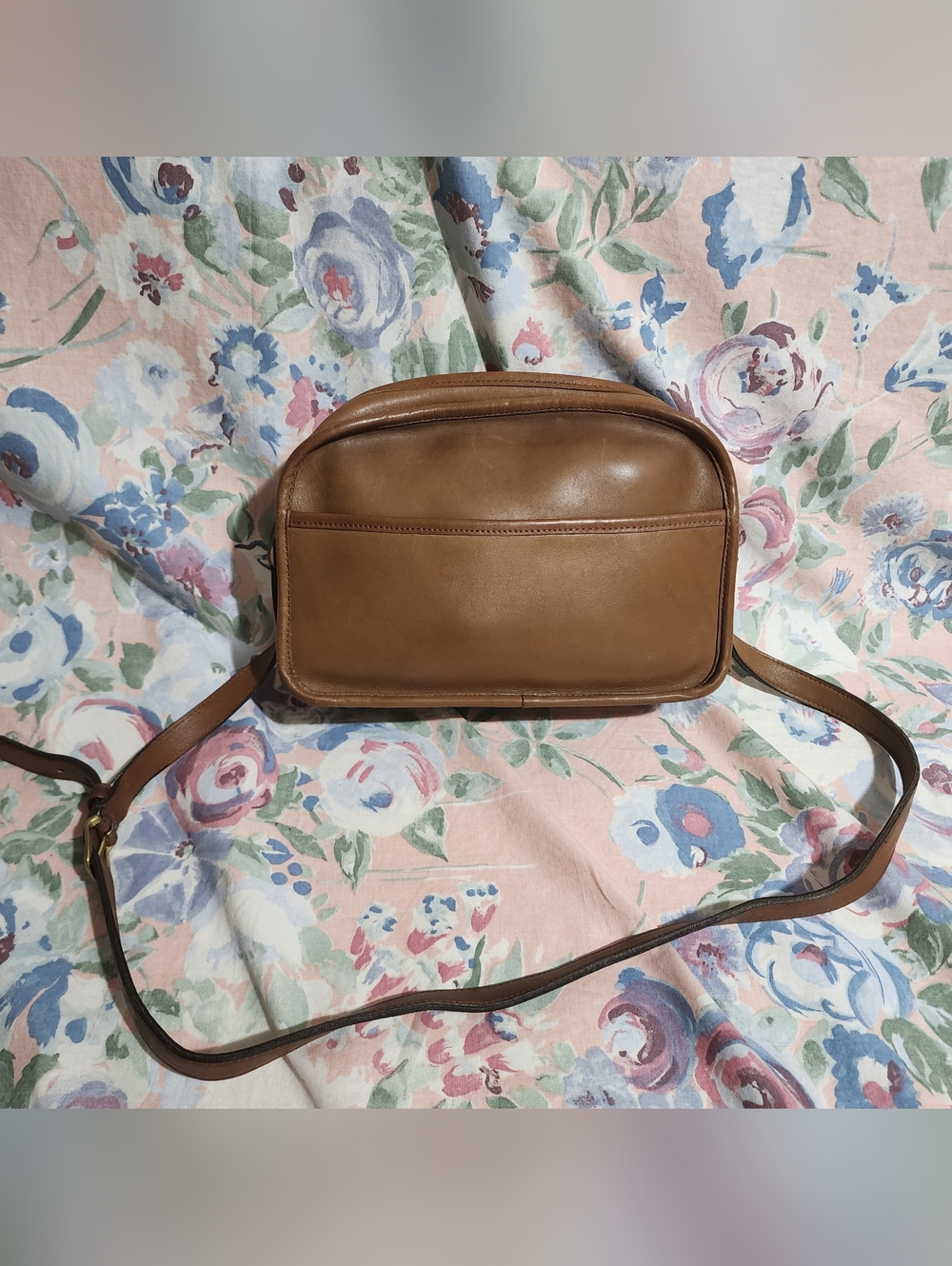 Vintage Coach 80's Camera Bag RARE Style 9760 RARE Color Made In NYC putty brown